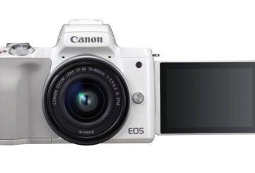 Canon EOS M50