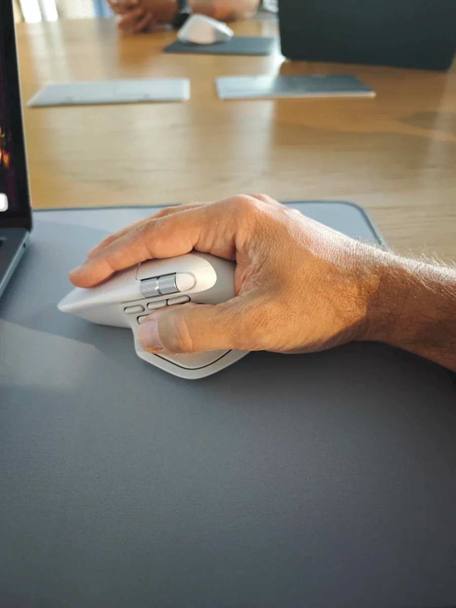 Logitech MX Master 4