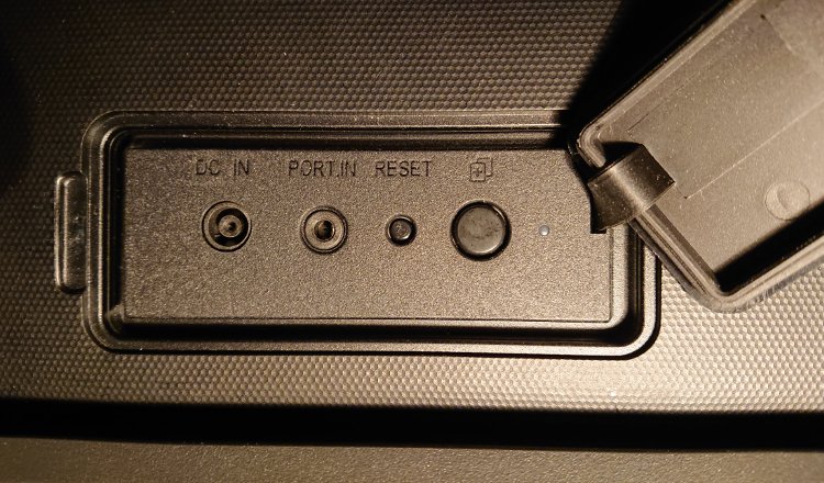 lg pk7 review θύρες σύνδεσης