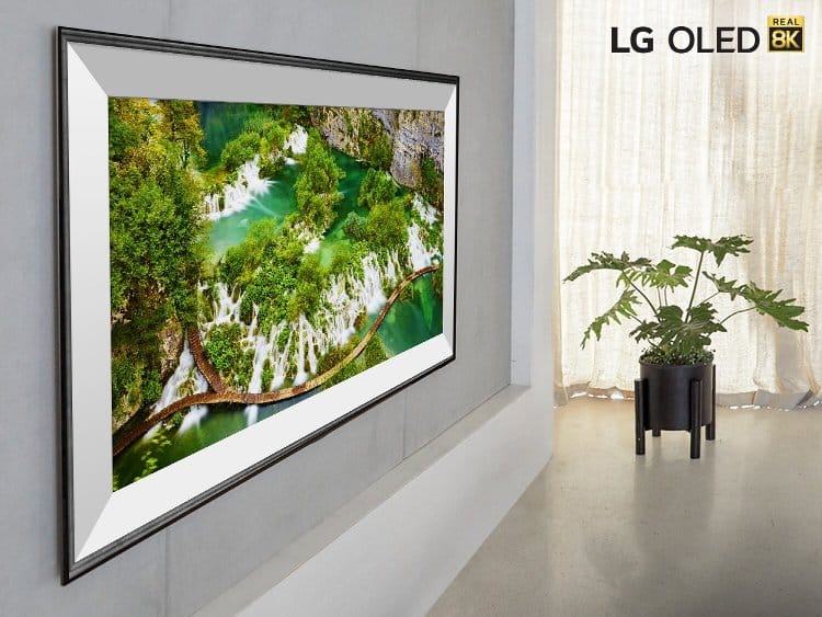 LG SIGNATURE OLED 8K TV