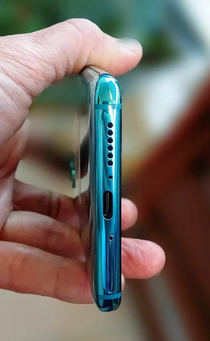 Xiaomi Mi 10 unboxing μεγάφωνο και USB Type-C