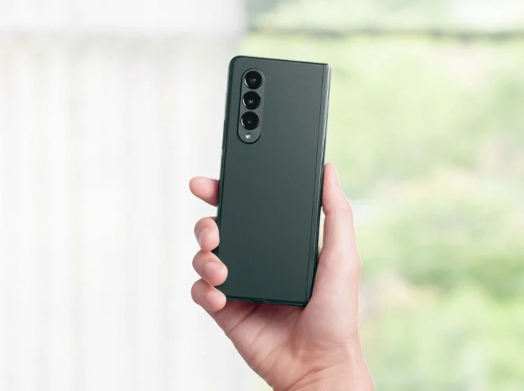 samsung galaxy z fold-3 camera