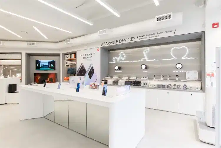 xiaomi store kolonaki photos