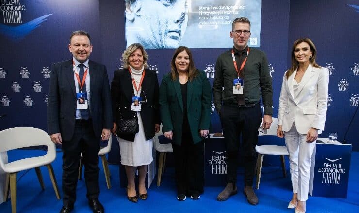 Η Vodafone και η Ελληνική Κυβέρνηση υπογράφουν Μνημόνιο Συνεργασίας για την αντιμετώπιση της ενδοοικογενειακής και έμφυλης βίας