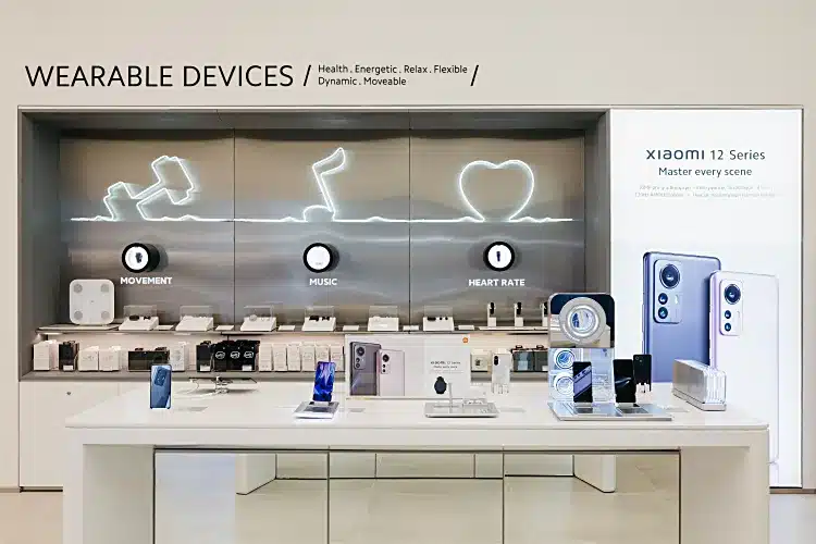 Smartphones στο Xiaomi Store στο Golden Hall