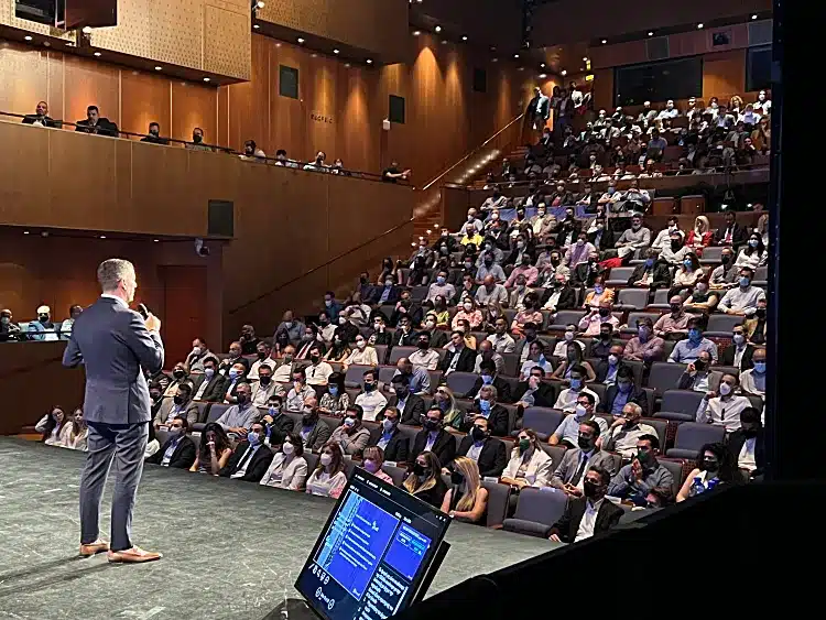 Η παρουσίαση της Microsoft για τις ψηφιακές λύσεις και τις επιδοτήσεις του Ταμείου Ανάκαμψης στο Μέγαρο Μουσικής Αθηνών (Microsoft)