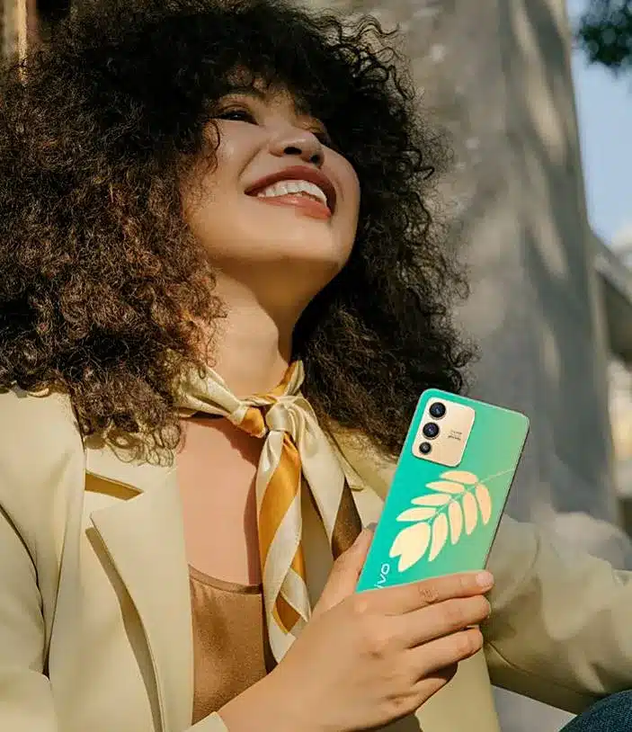 vivo V23 5G για selfies που σε κάνουν να ξεχωρίζεις