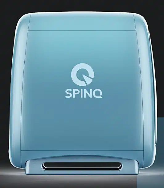 O flagship desktop κβαντικός υπολογιστής quantum computer της SpinQ, Triangulum. (SpinQ)