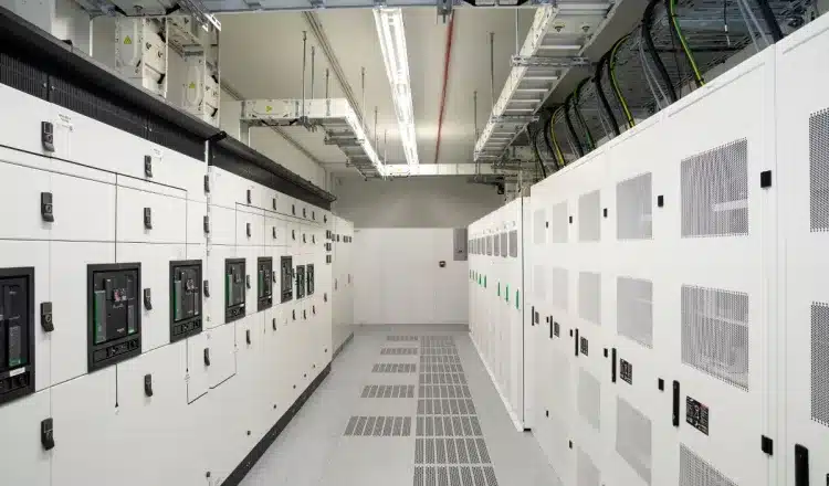 Το Terra Cloud και η Schneider Electric επιταχύνουν τη βιωσιμότητα των Data Center