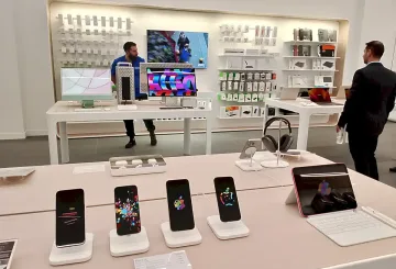 Δείτε πρώτοι το Apple Premium Partner Store στο The Mall Athens - Εικόνες - φωτογραφίες