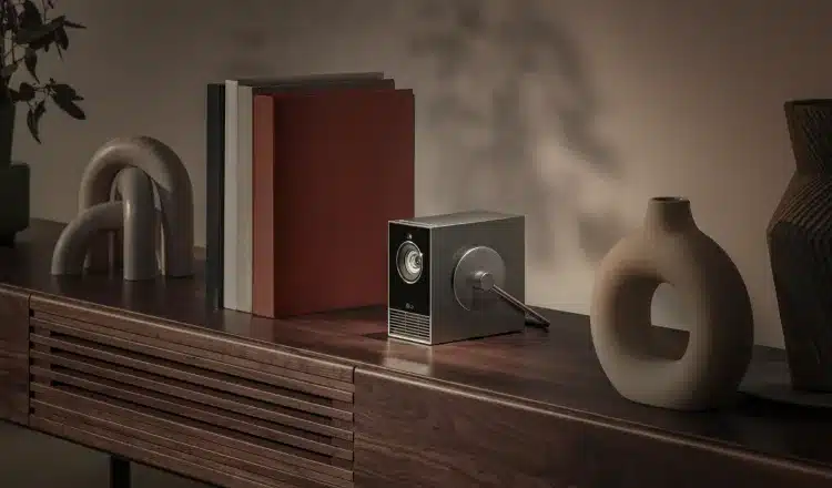 προβολέας LG CineBeam Qube 4K HU710PB