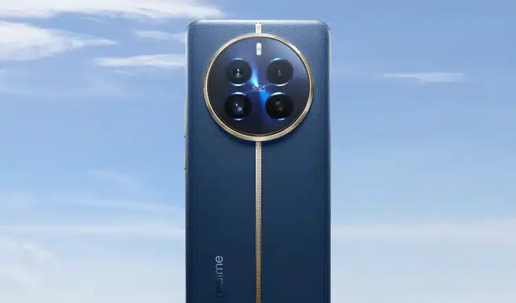 realme 12 Pro flagship periscope camera