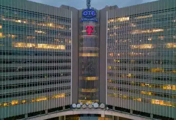 OTE Cosmote κτήριο σαμποτάζ
