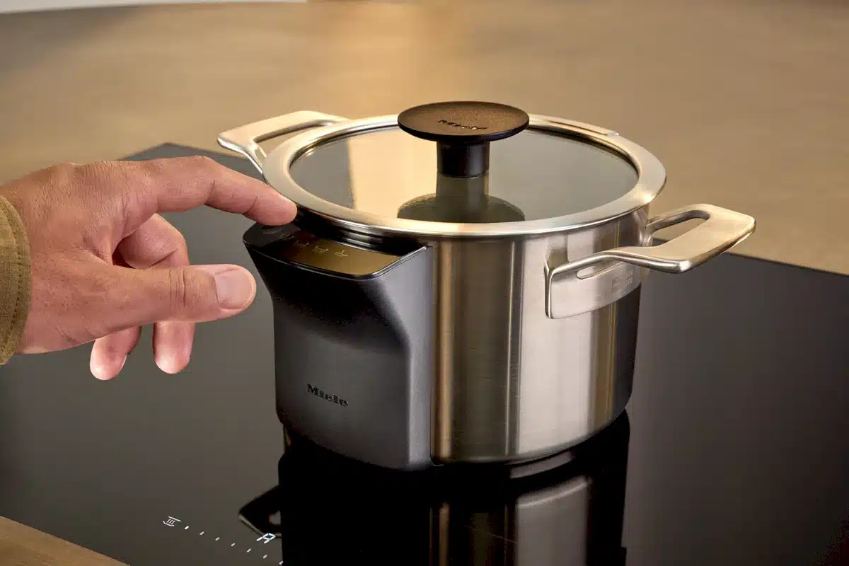 Miele M Sense, επαγωγικές εστίες KM 8000