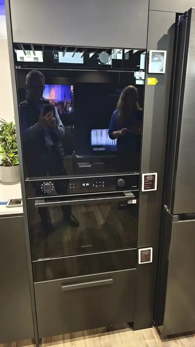 Inside Samsung Digital Appliances - Steam Oven