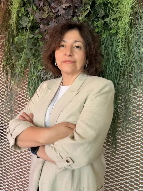 ΧΡΥΣΑ ΖΕΡΒΑΚΗ