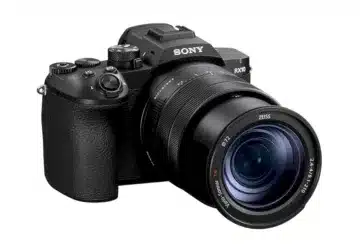 Sony RX 10 V left